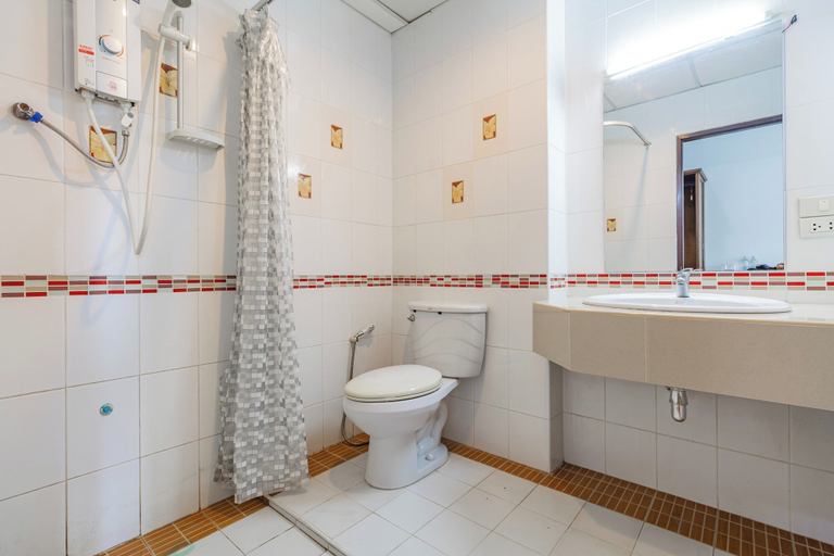 Bathroom 4, Budget Stars Hotel Chiang Mai, Muang Chiang Mai