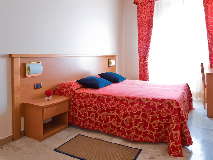 Bedroom 14