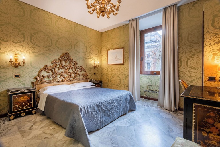 Bedroom 5, Des Epoques Hotel, Rome