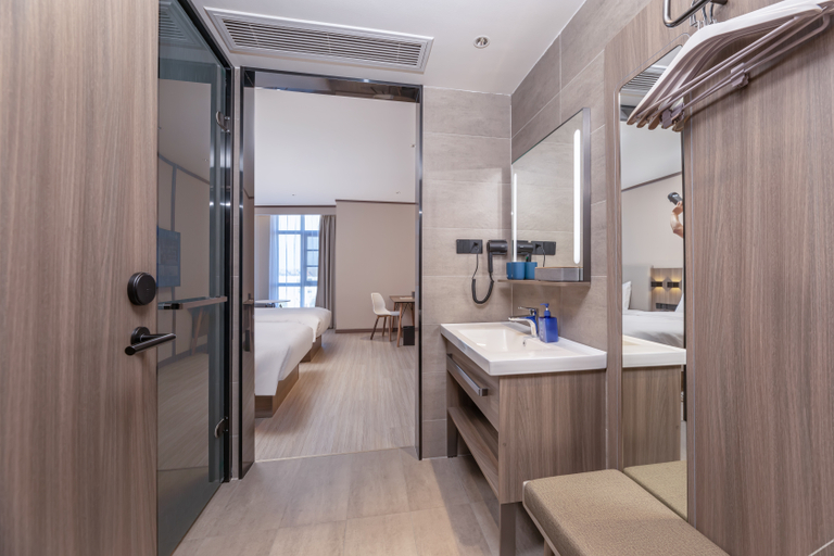 Bathroom 3, Hanting Hotel Ma'anshan Dangtu County Shiqiao Town, Ma'anshan