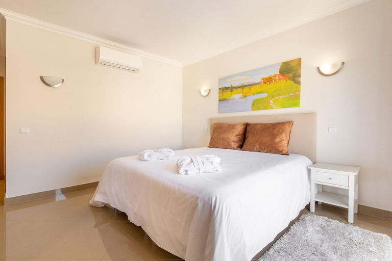 Bedroom 3, Boavista Golf & Spa - Bela Colina Holidays, Lagos