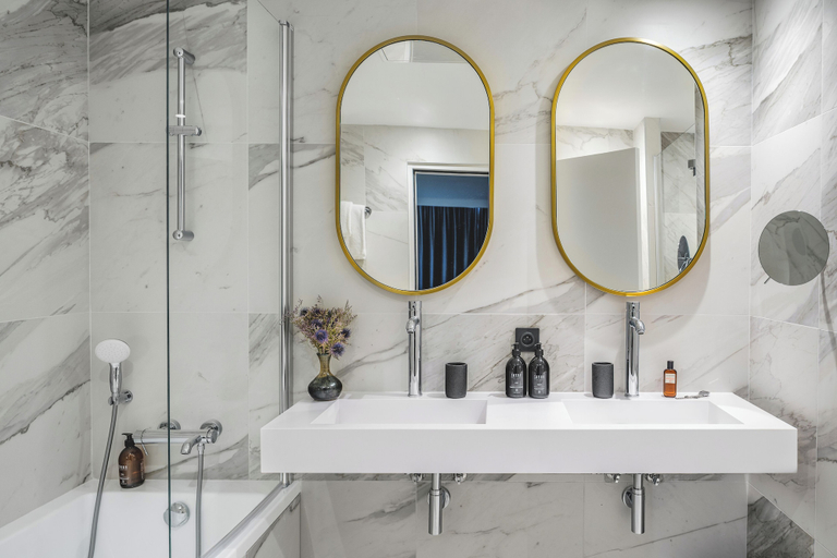 Bathroom 4, Pley Hotel, Paris
