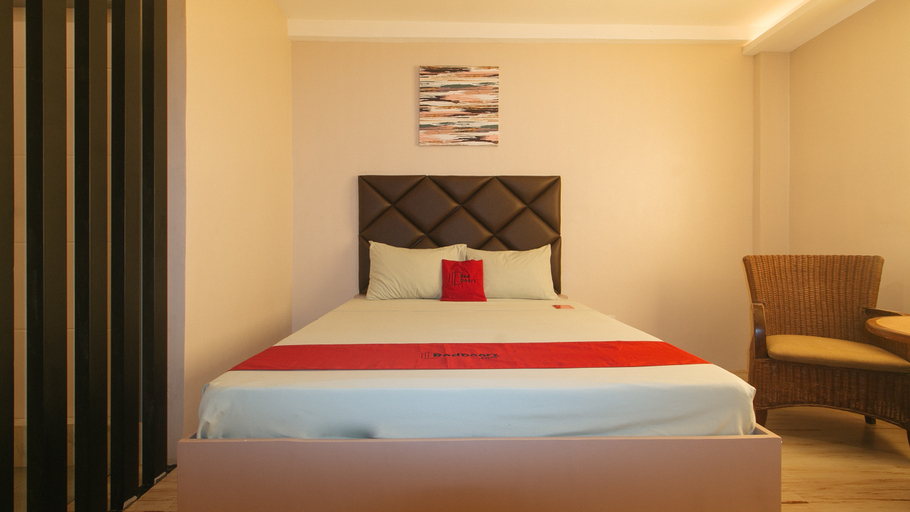 Bedroom 3, RedDoorz Plus @Seventy Five Inn, Parañaque