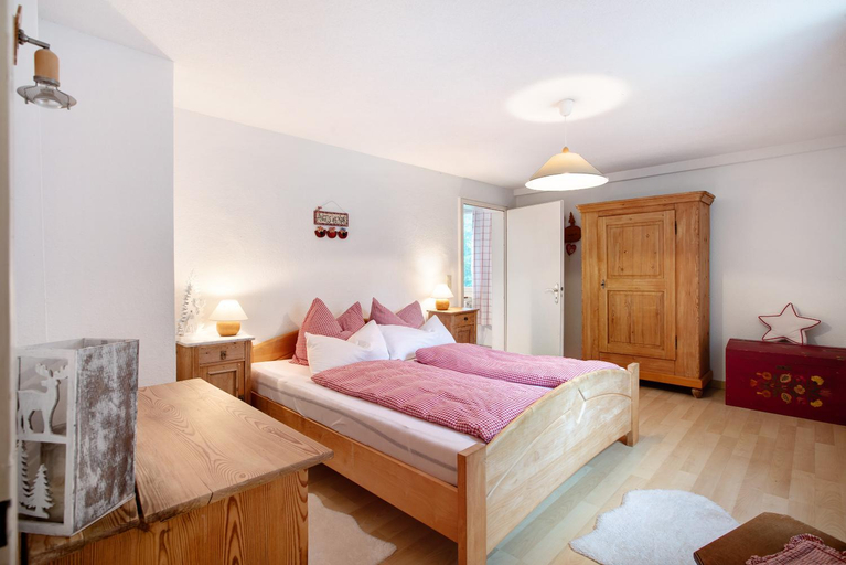Bedroom 4, Landhaus Dachsberg, Waldshut