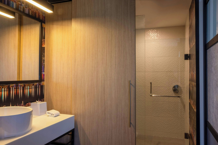 Bathroom 5, Aloft by Marriott Guadalajara Sur, Tlajomulco de Zúñiga