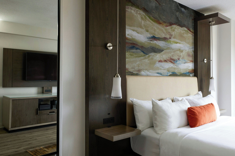 Bedroom 3, MeadowView Conference Resort & Convention Center, Sullivan