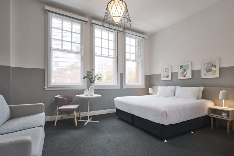 Bedroom 18