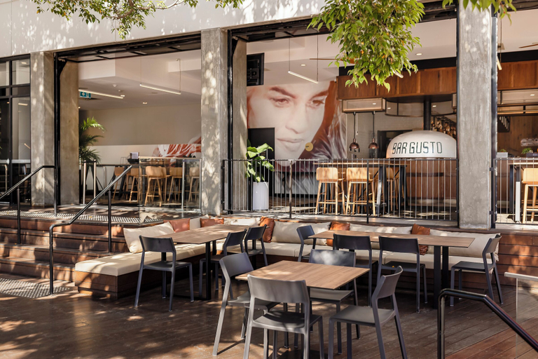 Food & Drinks 4, Rydges Fortitude Valley, Bowen Hills