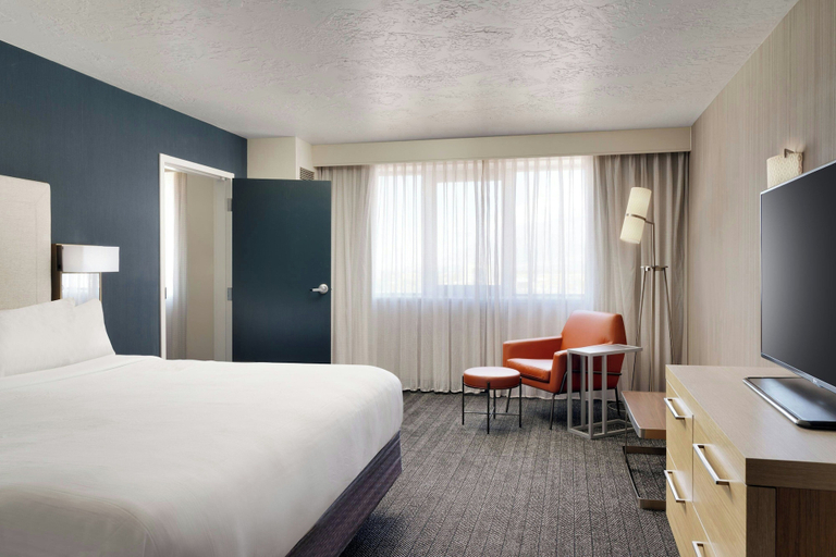 Bedroom 2, Courtyard by Marriott Ogden, Weber
