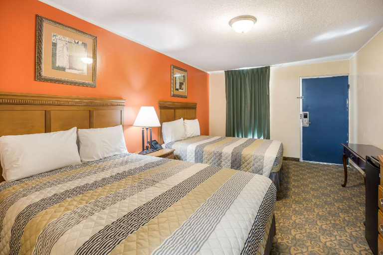 Bedroom 10