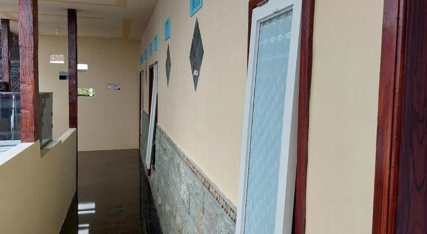 Others 4, Villa Dono, Pasuruan
