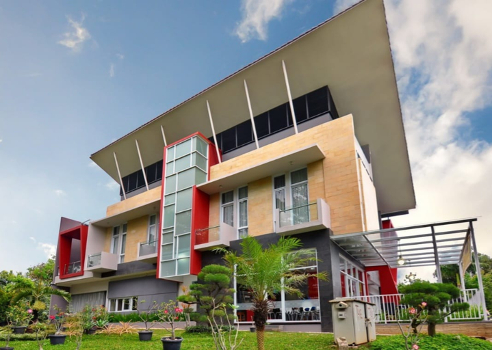 Vivacity Homestay & Cafe