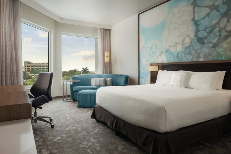 Bedroom 4, Courtyard by Marriott Kingston, Jamaica