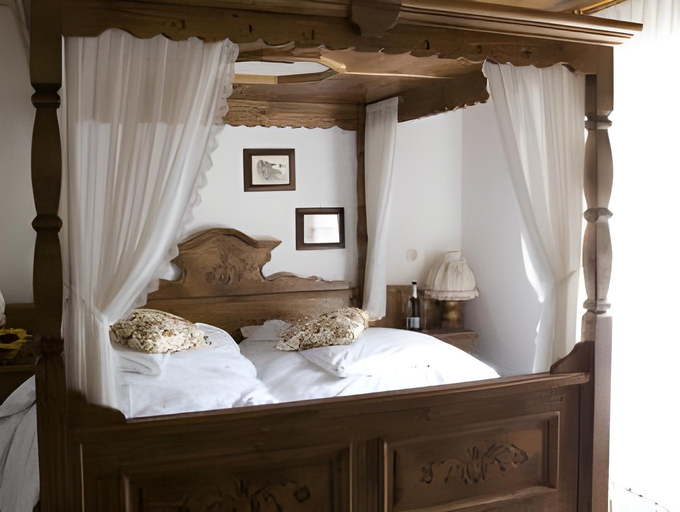 Bedroom 11