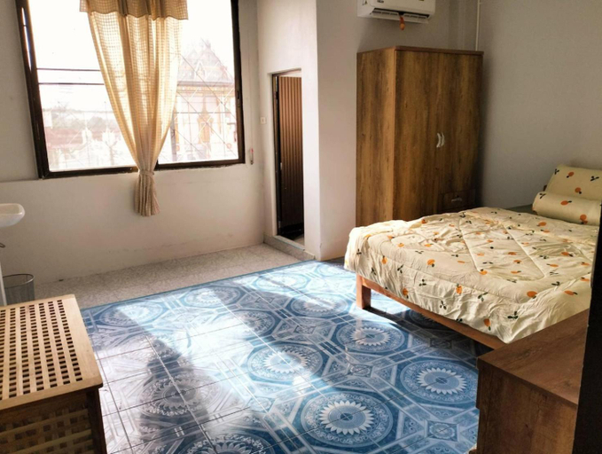 Others, Wipada Room, Hat Yai