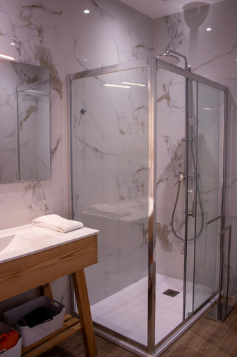Others 4, ORM- Flores Apartment, Porto