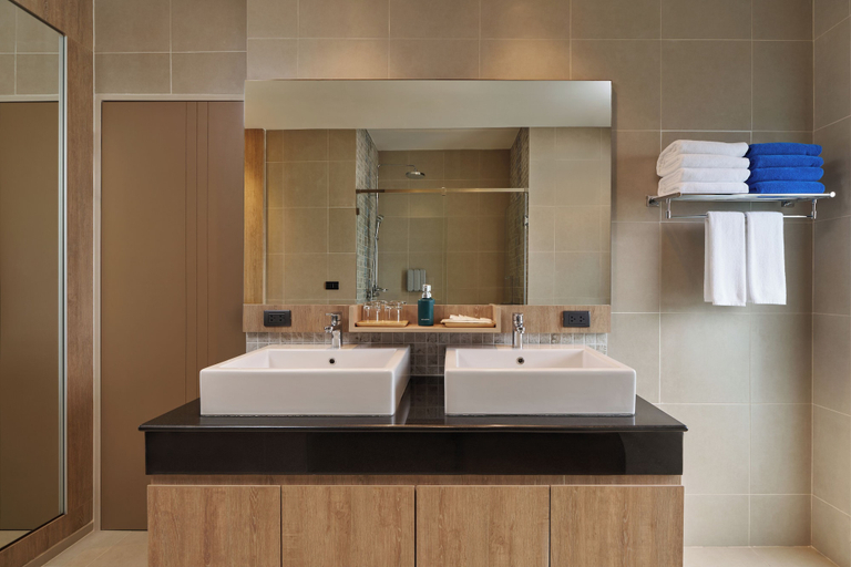 Bathroom 3