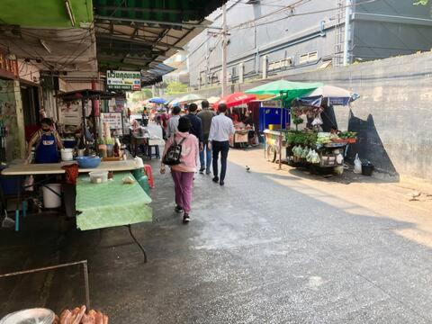 Others 5, Sleepinn Bang Chak, Phra Khanong