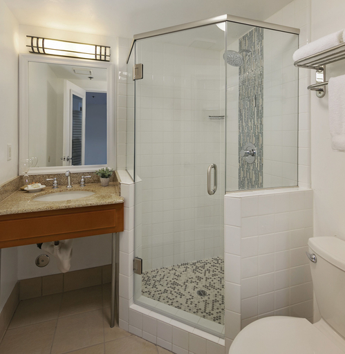 Bathroom 3, Pismo Lighthouse Suites, San Luis Obispo