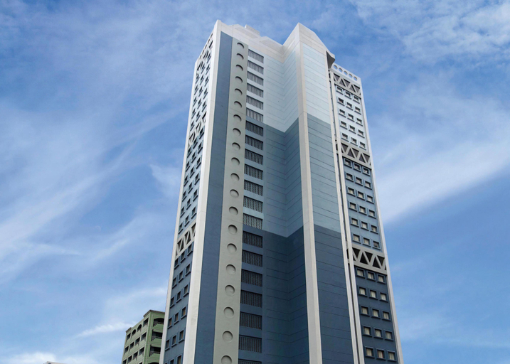 Exterior & Views 9