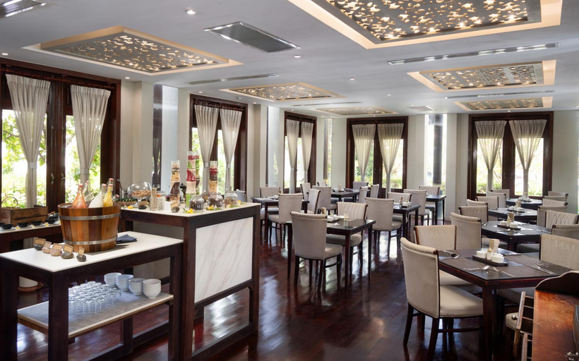 Food & Drinks 5, The Royal Family Suites By Memoire Palace Resort &, Siem Reap