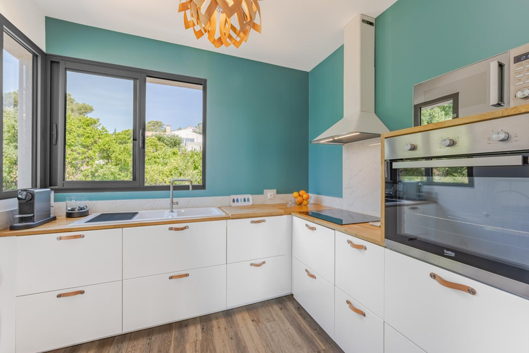 Others 5, Villa Lumineuse Vue Mer & Piscine Privee - St Aygulf, Var