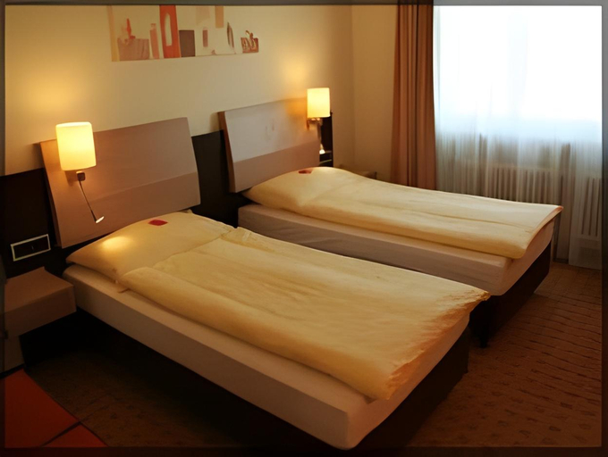 Bedroom 6