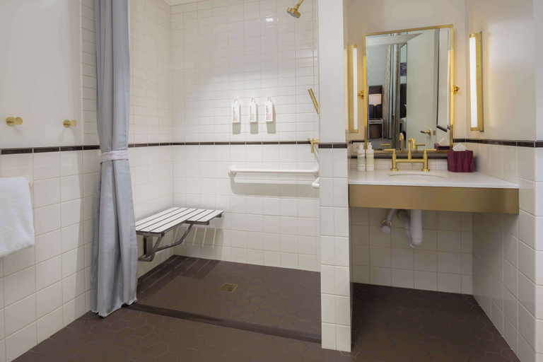Bathroom 21