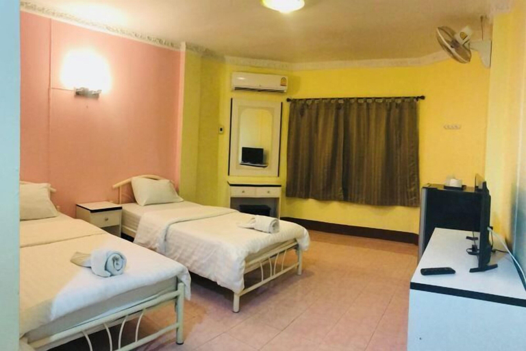 Bedroom 6