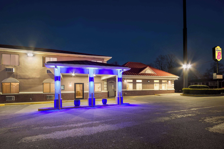 Exterior & Views 2, Super 8 by Wyndham Elizabethtown, Hardin