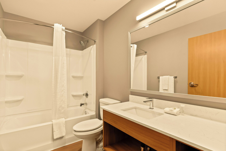 Bathroom 4, LivAway Suites Tri-Cities- Richland, Benton
