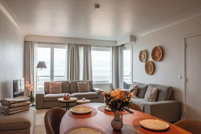 Primary image, Spacious Seaside Apartment, West-Vlaanderen