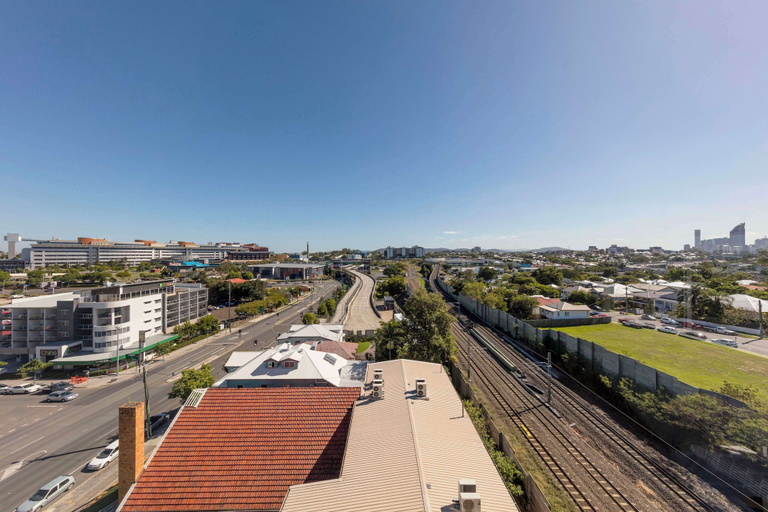 Exterior & Views 1, Oaks Brisbane Woolloongabba Suites, Woolloongabba