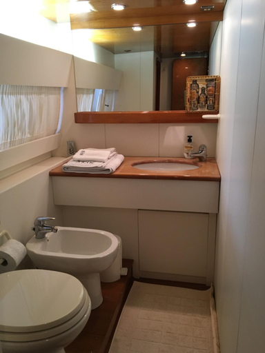 Bedroom 5, Jokabi, Savona