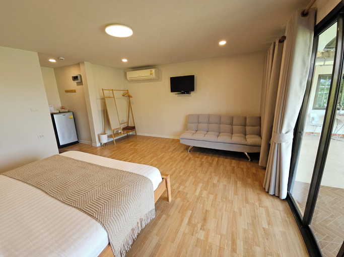 Bedroom 2, Charming Home Resort, Suan Phung