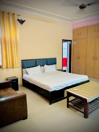 Bedroom 2, PLAY-K&A HOTEL SEC-31couple friendly, Gautam Buddha Nagar