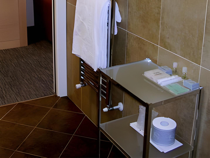 Bathroom 5