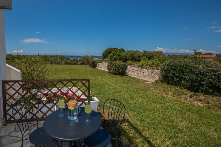 Others 4, Sea View Studios, Ionian Islands