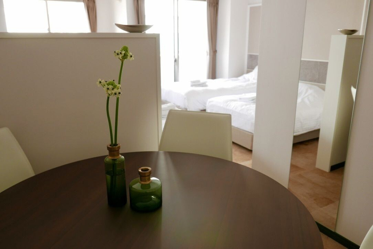 Dining Room 4