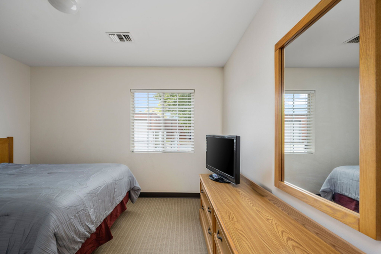 Bedroom 3, Affordable Suites Hickory/Conover, Catawba