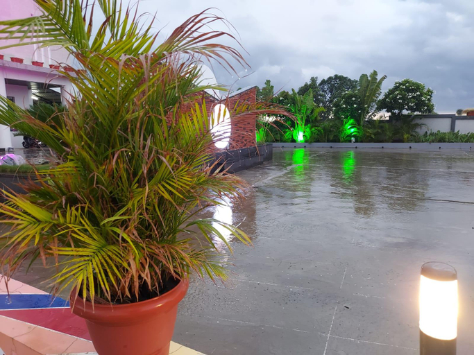 Sport & Beauty 5, Dream Resort, Sehore