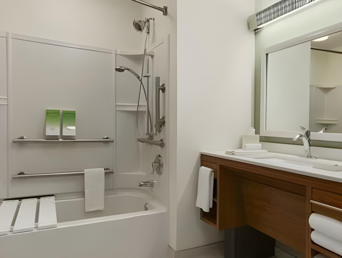Bathroom 6