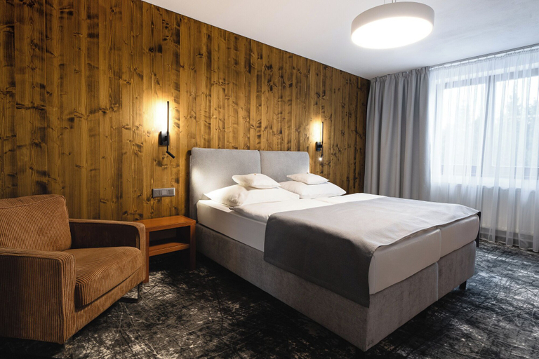 Bedroom 4, Hotel Horal, Vsetín
