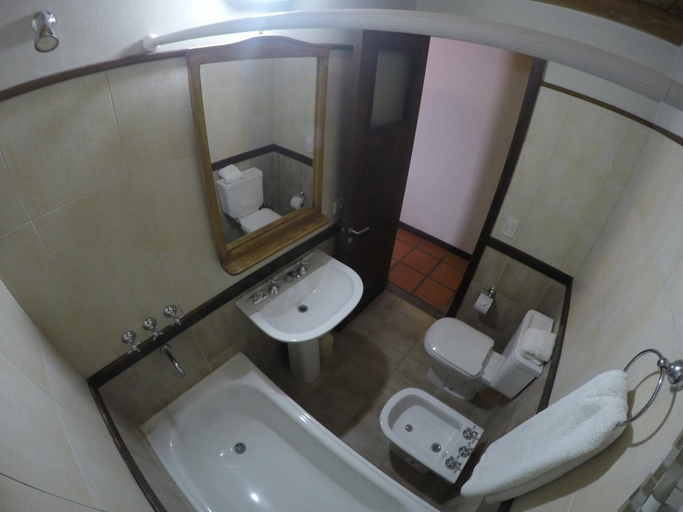 Bathroom 4, Posada Gotan, Distrito Federal