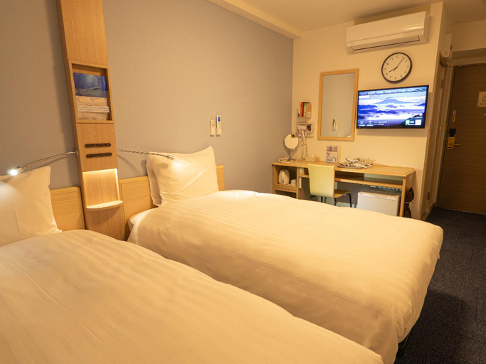 Bedroom 27