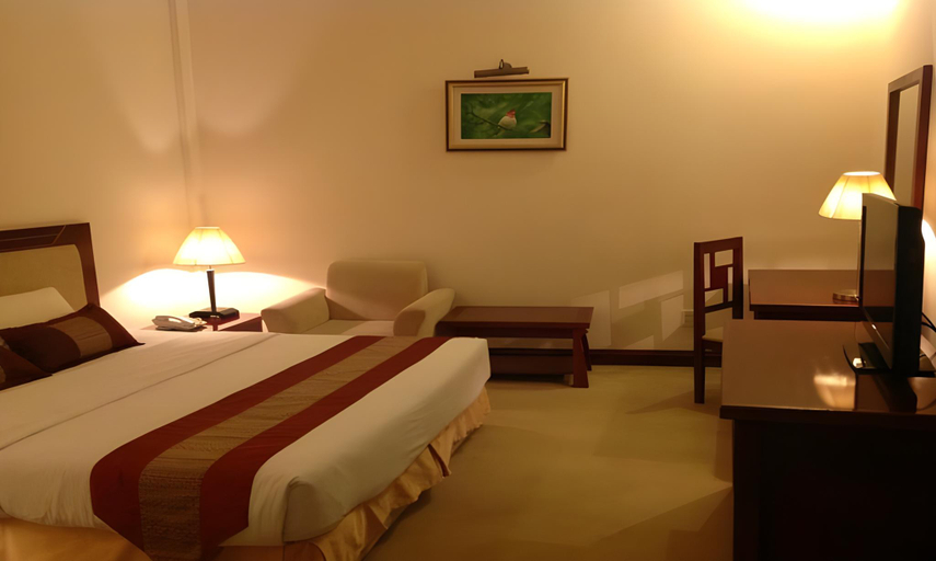 Bedroom 6