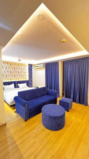 Bedroom 2, Dlf my pad Knock Knock Stay, Lucknow
