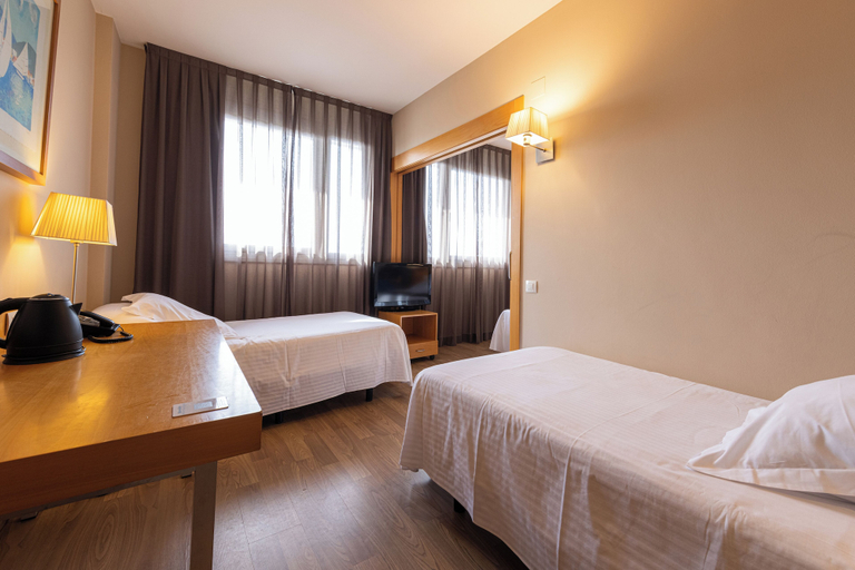 Bedroom 3, Ponient Vila Centric by PortAventura World, Tarragona