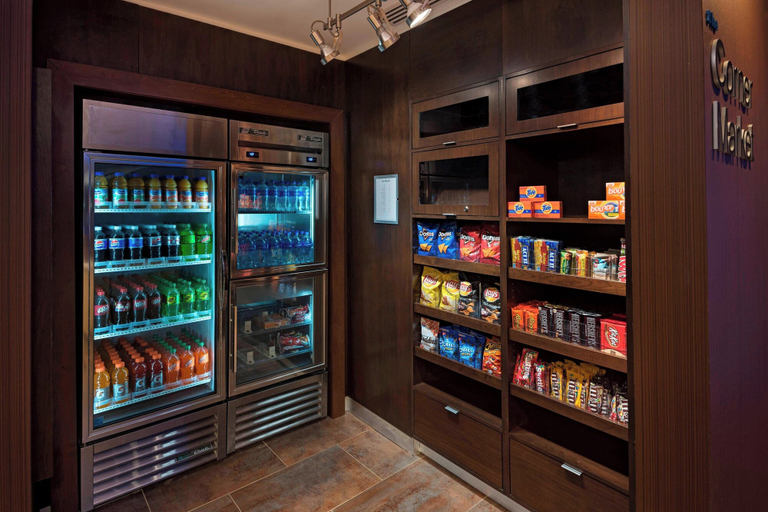 Food & Drinks 5, Fairfield Inn & Suites by Marriott Dublin, Laurens