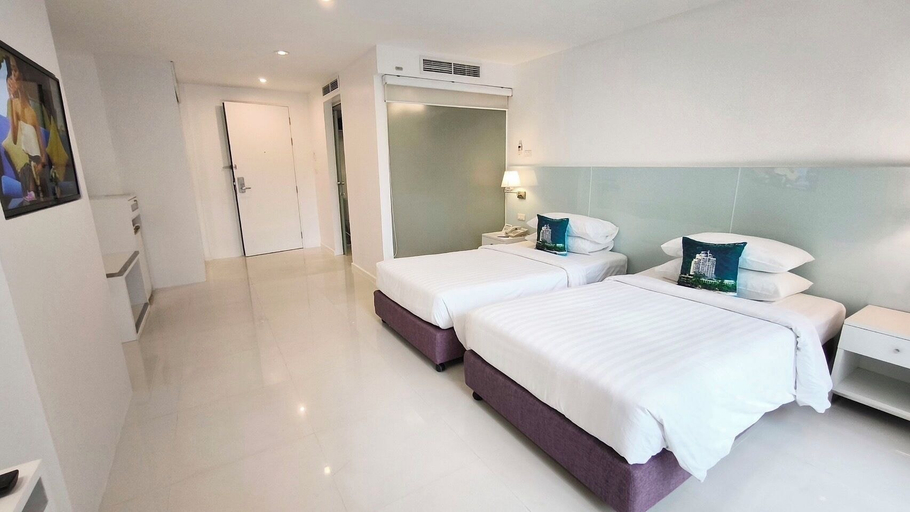 Bedroom 8